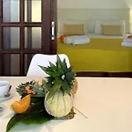 Mediterraneo 508. Fantastic On The Beachfront With Sea Views. דירה *